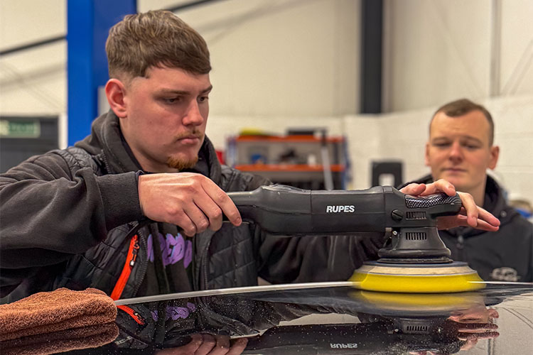 Machine Polishing Training Stourbridge